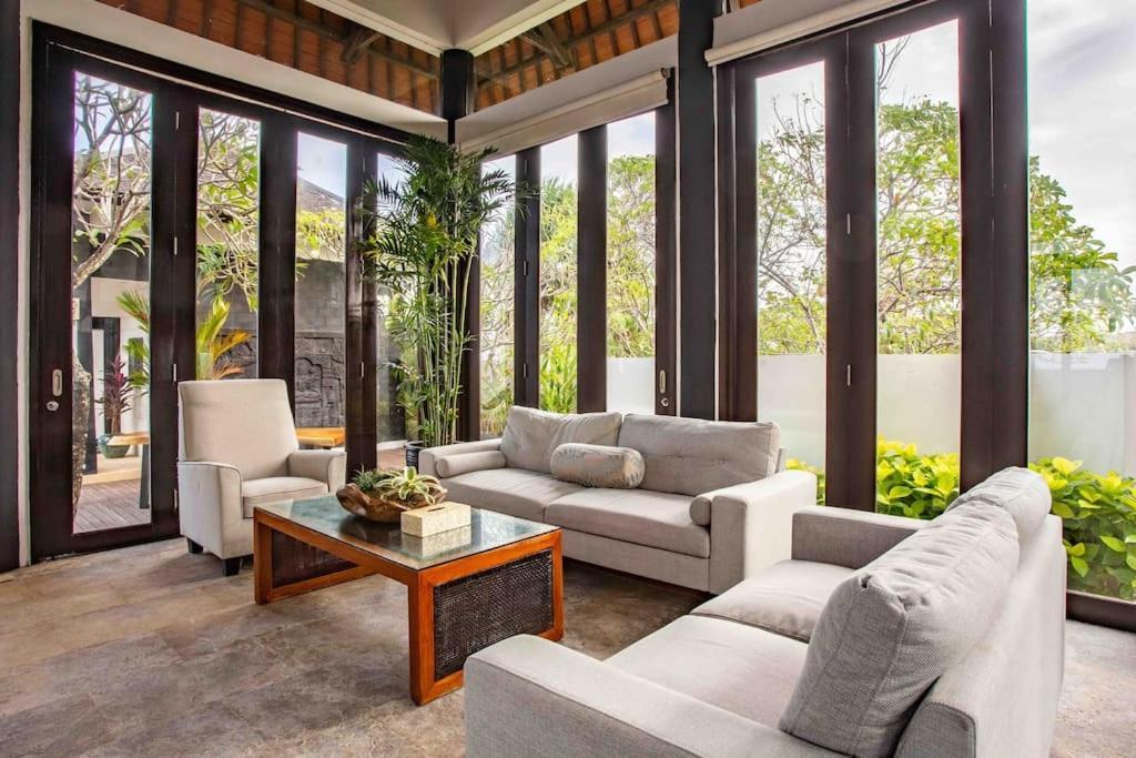 Nusa Dua Ocean View 4 Bedroom Bibi Bali Екстериор снимка